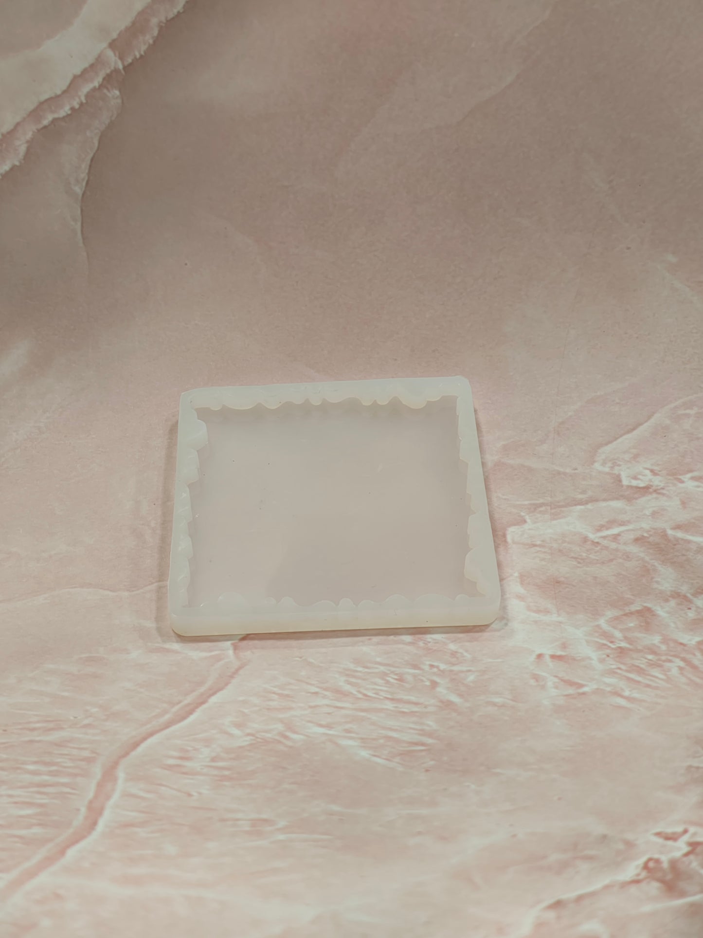 AGATE 2IN SQUARE MOULD