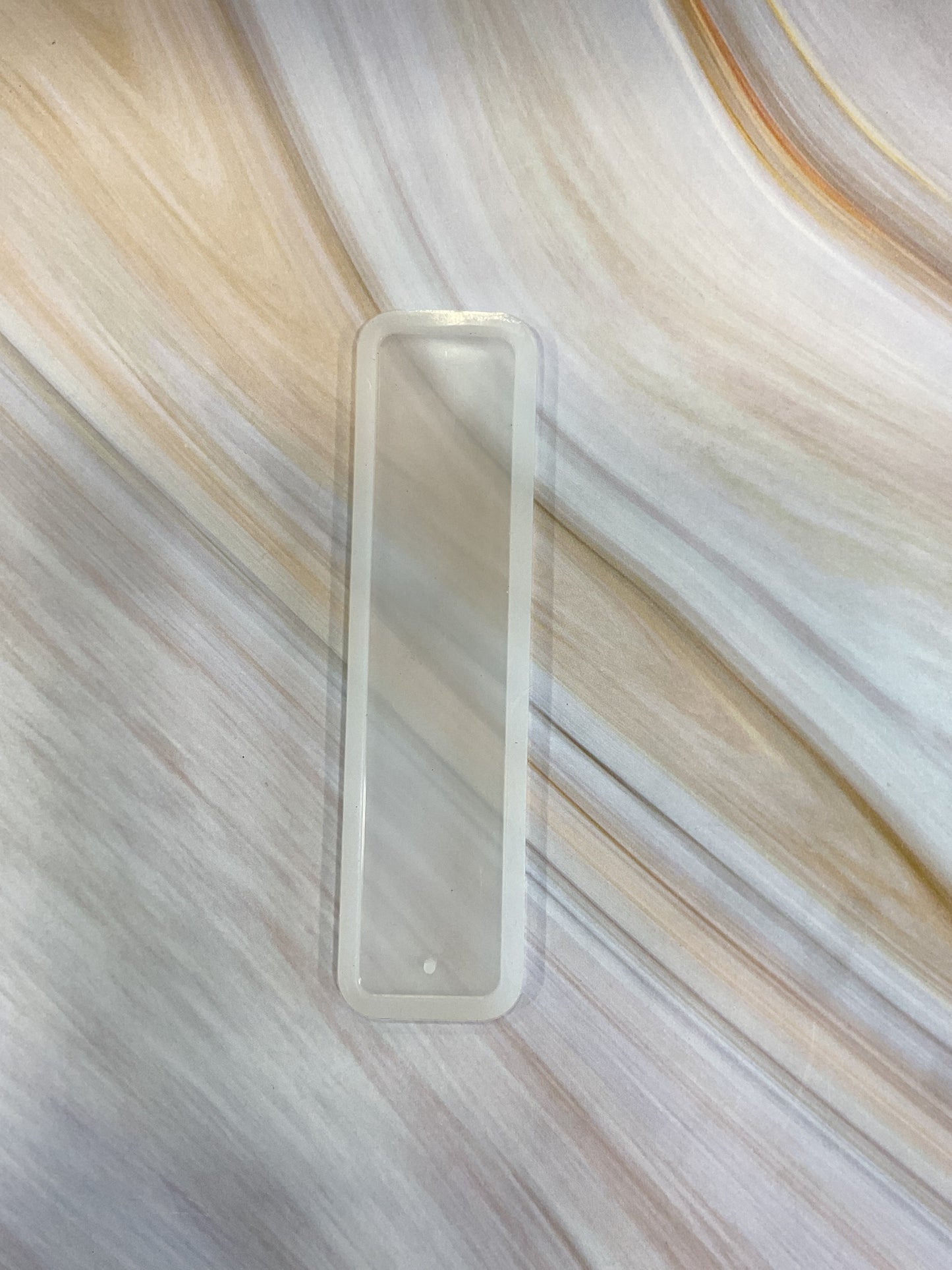 BOOKMARK MOULD 6IN