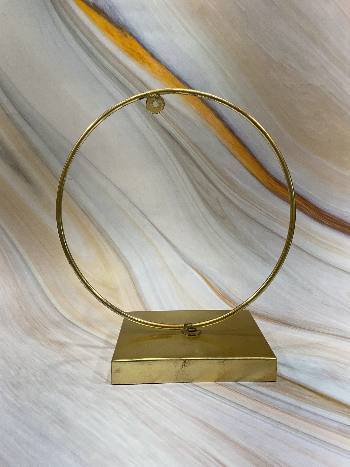HOOP STAND