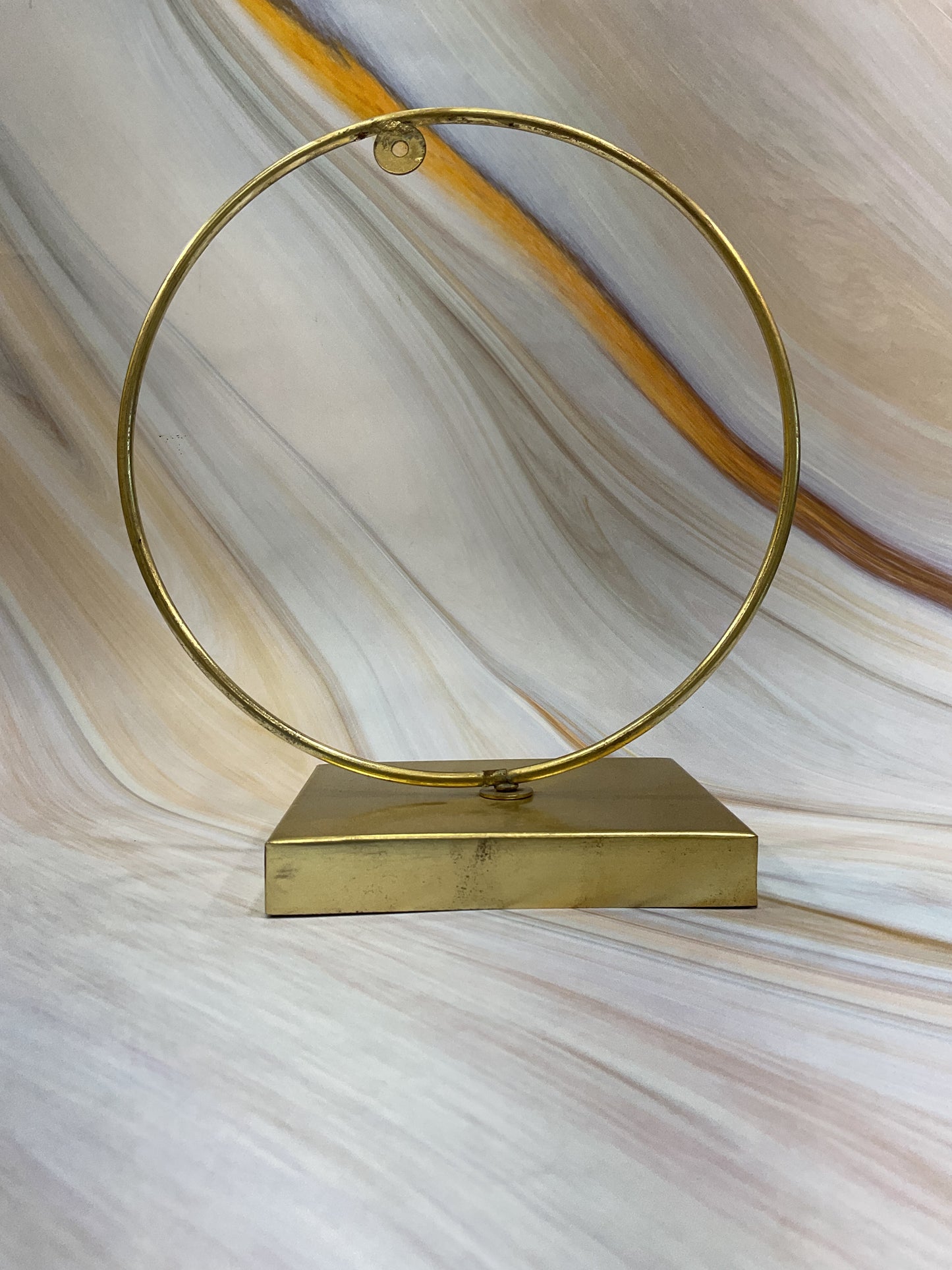 HOOP STAND