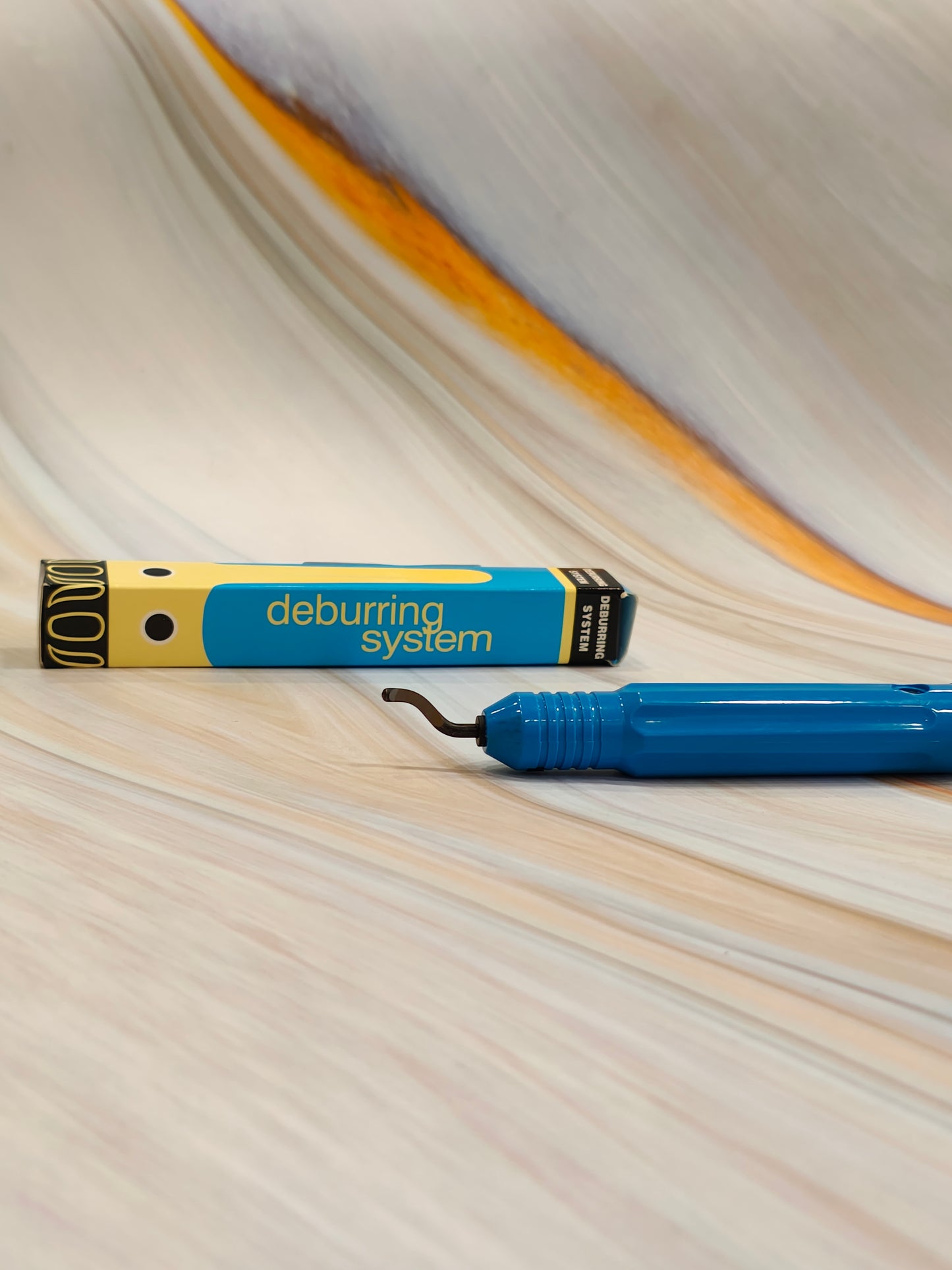 DEBURRING TOOL